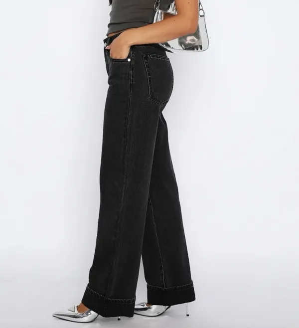 Black Jeans - Image 2
