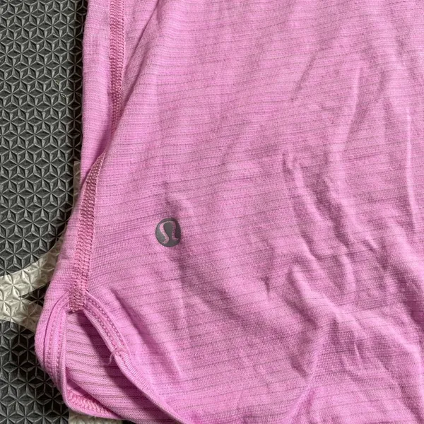 Lululemon Pink 105 F Singlet Tank - Image 3