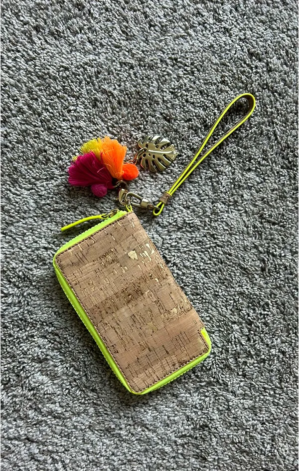 Lilly Pulitzer Wallet Wristlet - Image 3