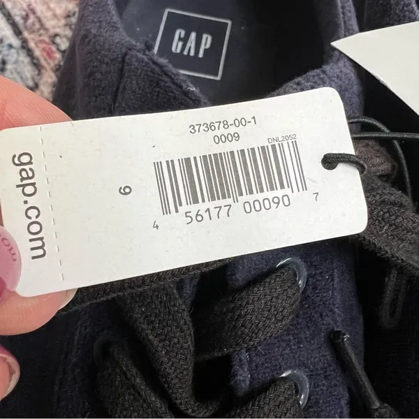 NWT Gap Navy Faux Suede Sneakers Size 9 Women’s Casual Shoes - Image 6