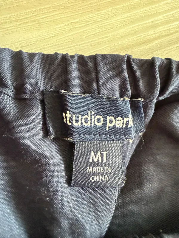 Studio Park Amy Stran Wide Leg Pleated Pant Navy Size Medium Tall EUC - Image 8