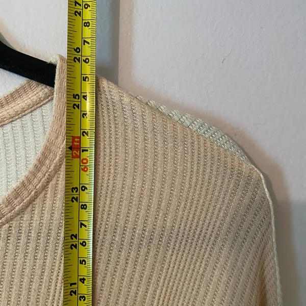 Joah Brown Light Pink Tan Waffle Knit Long Sleeve Loungewear Shirt Small /Medium - Image 8
