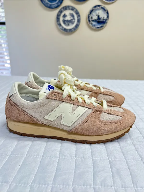 New Balance Unisex 471 Sneakers in Bisque Flat Taupe Pink Size 6 Womens - Image 4