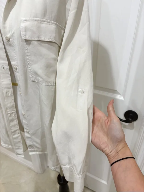 Aritzia Babaton Utility Shirt Matte Pearl Small - Image 8