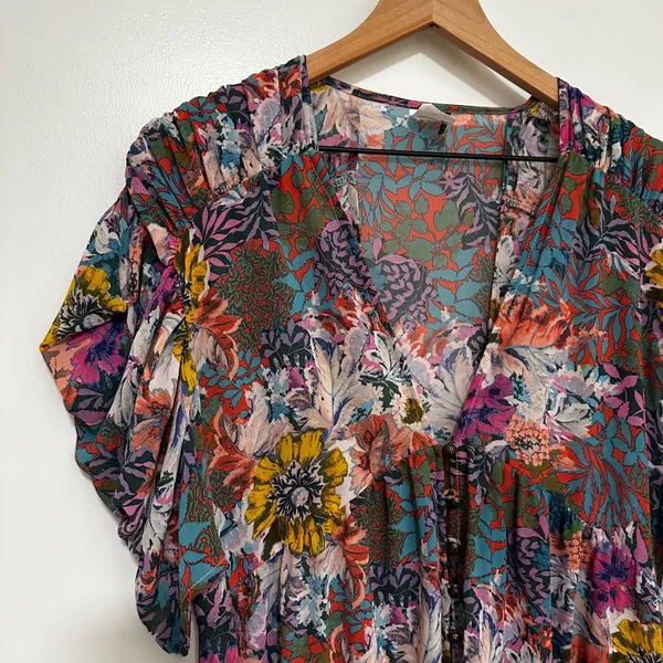 Akemi + Kin x Anthropologie | Floral V-Neck Button Front Flutter Sleeve Dress, S - Image 4