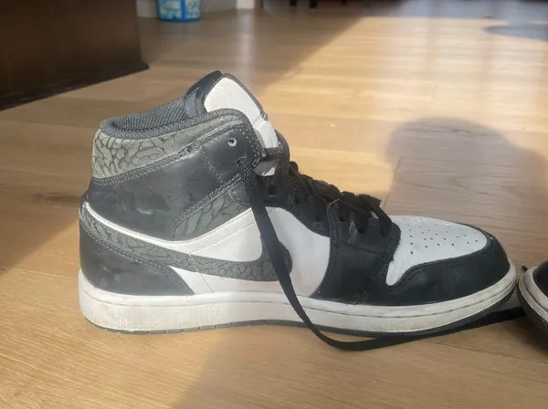 Jordan Nike  1s - Image 2