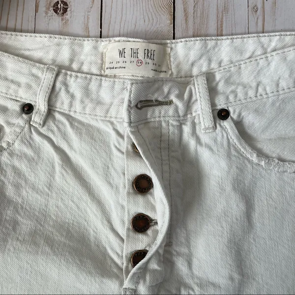 WE THE FREE White Button-Fly Denim Frayed Hem Shorts with Exposed Pockets 28 - Image 5
