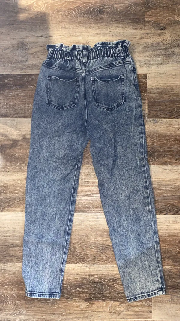 Ruffled Waist Jeans - Image 2