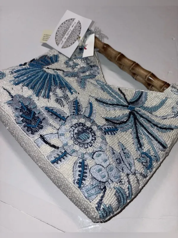 Beaded Floral Pink & White Handbag with Bamboo Handle India handmade NWT - Image 2