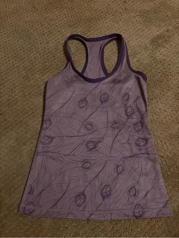 Lululemon vintage peacock feather logo tank size 4 - Image 2