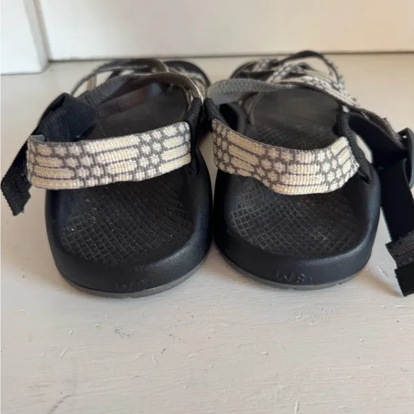 Chacos women’s ZX2 strappy sandals size 8 - Image 6