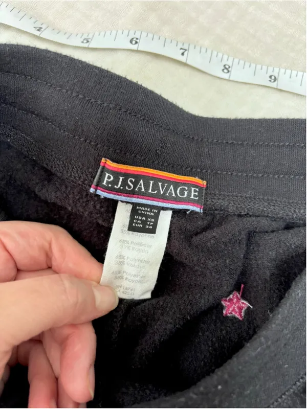 Women's P. J. Salvage Black Jogger Pants Multicolor Embroidered Stars Size XS - Image 3