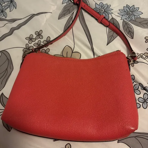 Kate Spade Crossbody Purse Leather Pink - Image 2