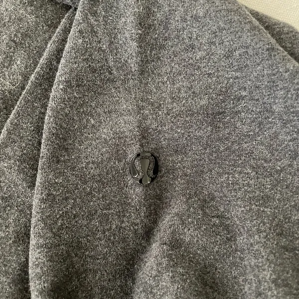 COPY - Grey cotton Lululemon leggings - size 4-6 - Image 2