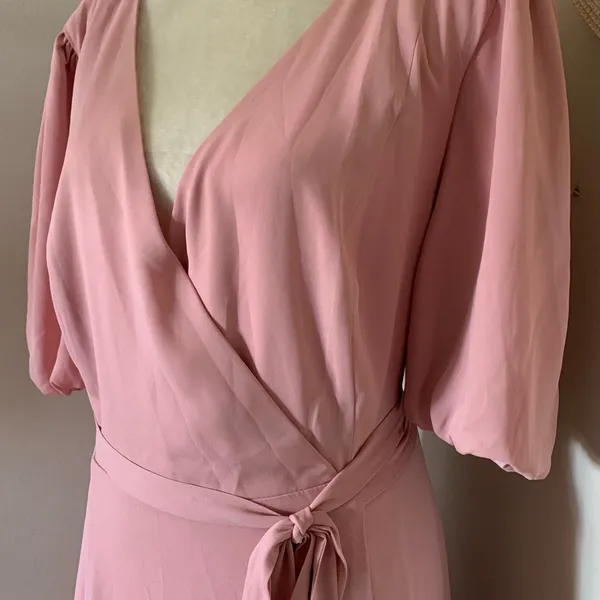 FAME AND PARTNERS Georgette Blush Pink V-Neck Wrap Cocktail‎ Feminine Dress Sz 14 - Image 3
