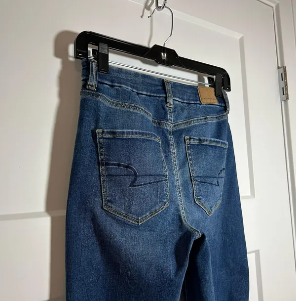 American Eagle Size 2 short curvy fit jegging - Image 6