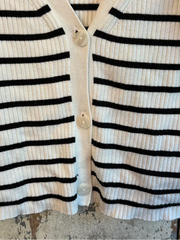 Abercrombie & Fitch striped fitted cardigan size Small black white - Image 3
