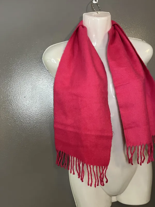 Pink Scarf Womens One Size Fringe Acrylic Made In Japan Cozy Winter Wrap - Image 2