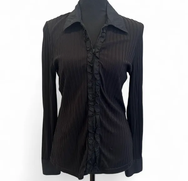 Black blouse top front zipper size 8 - Image 2
