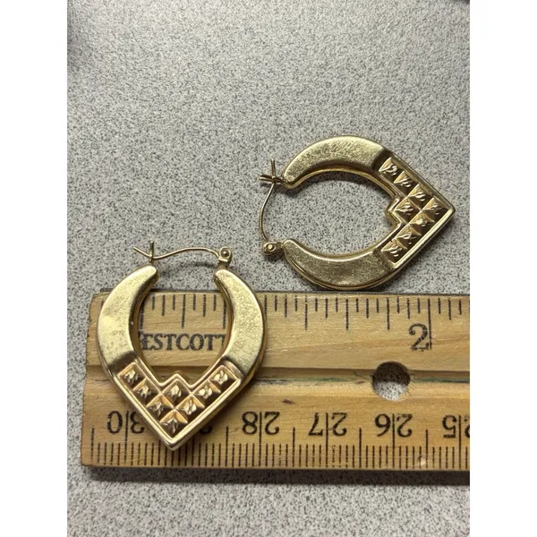 Vintage 14k Yellow Gold Hearts Hollow Hoop Earrings 3.2 Grams WITH DENTS - Image 6