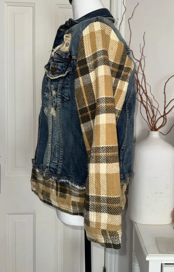 Distressed Patchwork Denim Jacket Blue Size XS - Image 2