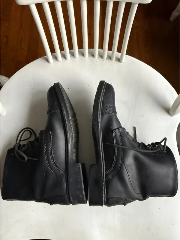 Tuffrider Black Leather Lace-Up Ankle Boots - Image 3