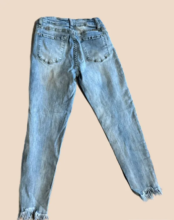 KanCan Ripped Jeans - Image 12