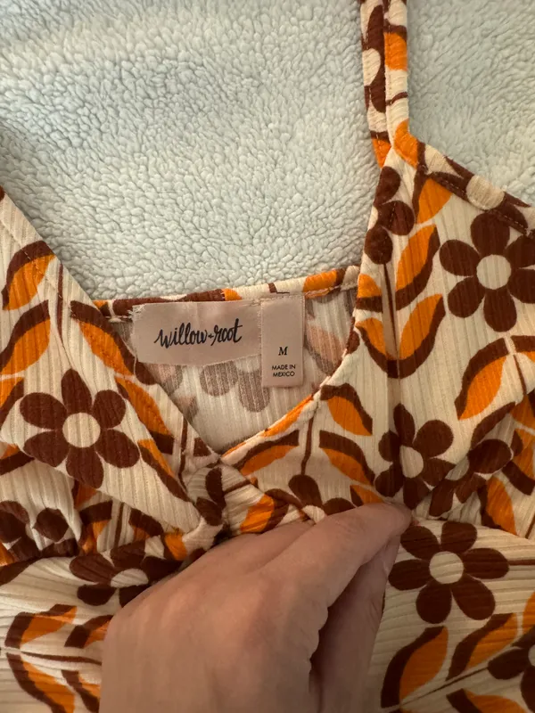 Willow & Root Floral Ruffle Top - Image 3