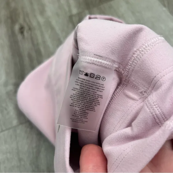 TNA by Aritzia Baby Pink Asymmetrical Sports Bra Active Wear Size XS - Image 6