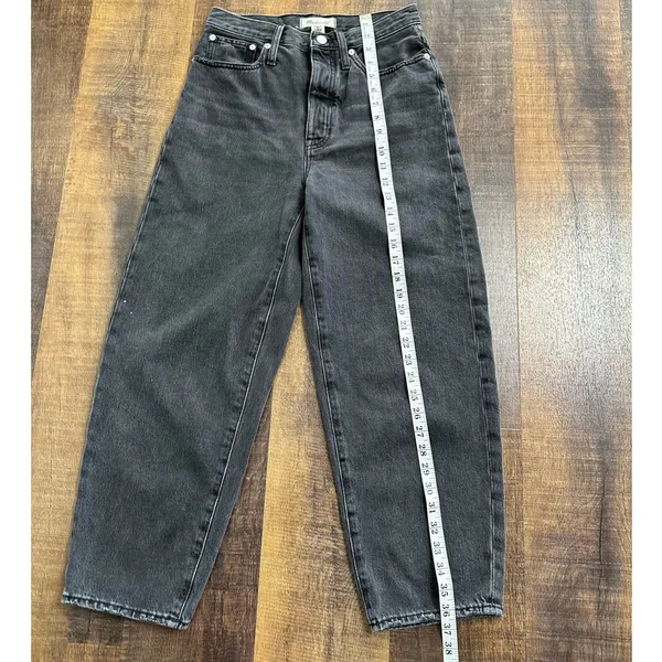 Madewell The Balloon Jean in Washed Black Size 26 - Image 3