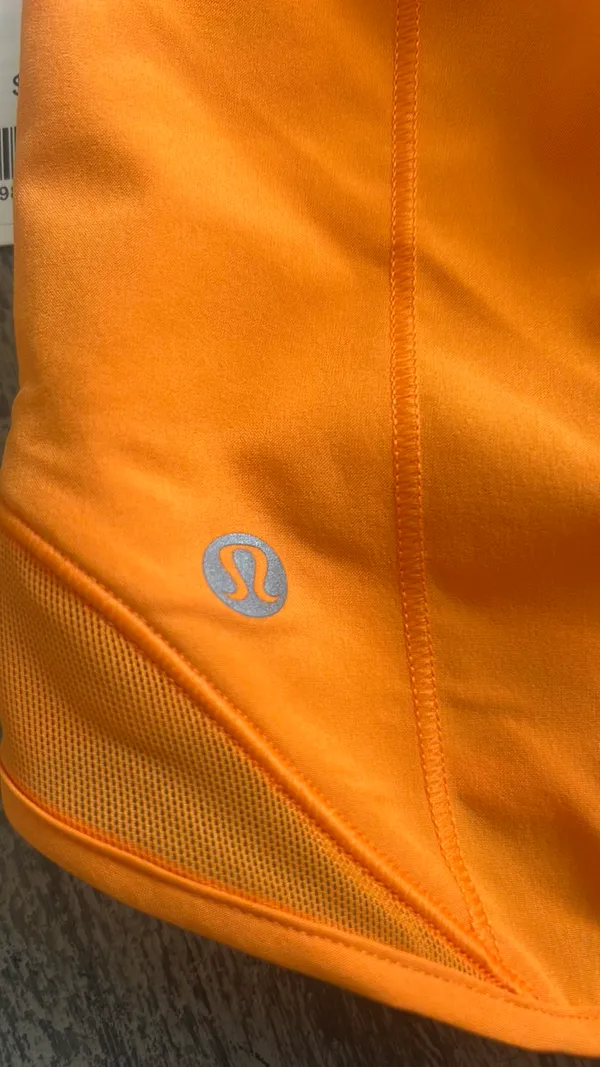 Lululemon Hotty Hot Shorts 4” - Image 2