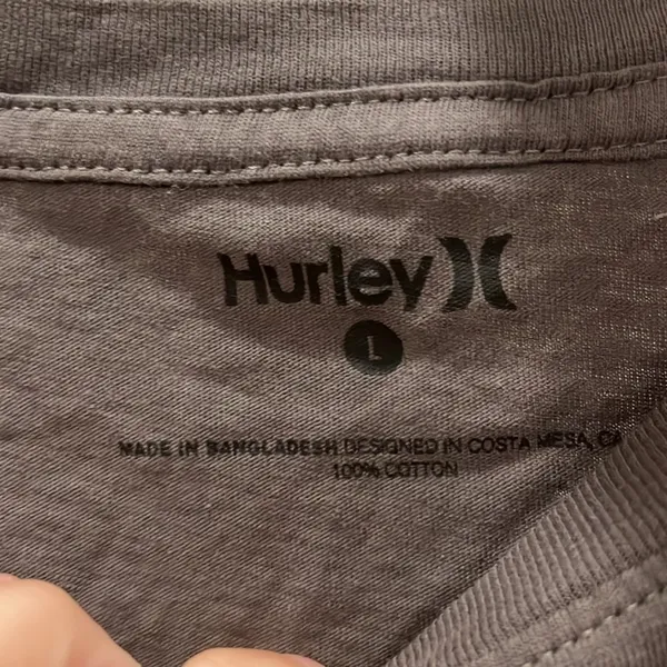 Hurley T-shirt - Image 3