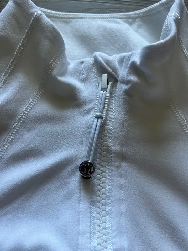 Lululemon Nulu Define Jacket 6 - Image 4