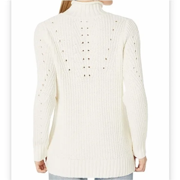 Kensie Pointelle Turtleneck‎ Pullover Sweater in Vanilla Size small - Image 3