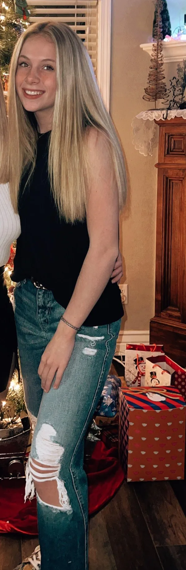 Buckle Jeans - Image 2