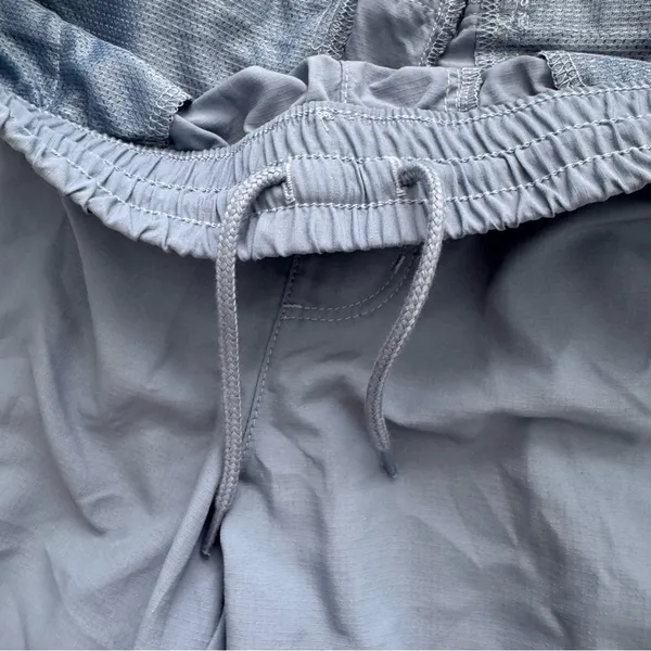 Columbia Sportswear Shorts Women’s Nylon Pockets Elastic Waist Gorpcore Sz M - Image 4