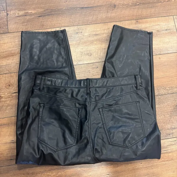 Abercrombie & Fitch Black Vegan Leather Pants Ankle Straight Ultra High Rise 16S - Image 5