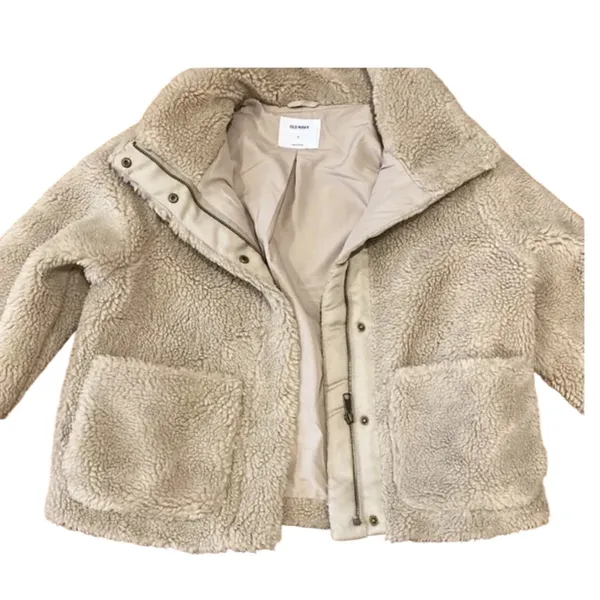 Old Navy Women's Tan‎ Teddy Fleece Jacket Size S Snap Button Collar Cozy cropped - Image 4