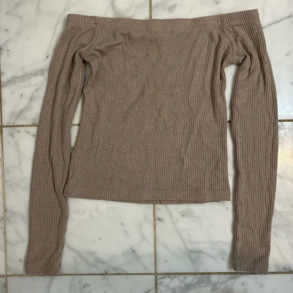 Forever 21 Ribbed Off-The-Shoulder Top - Image 2