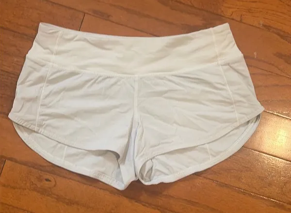 Light Blue Lululemon Speed Up Shorts 2.5" Low-Rise with no liner - Image 3