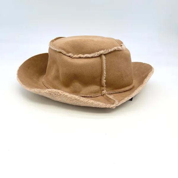 Hat Attack Unisex Reversible Faux Shearling Bucket Hat One Size Natural Sherpa - Image 5