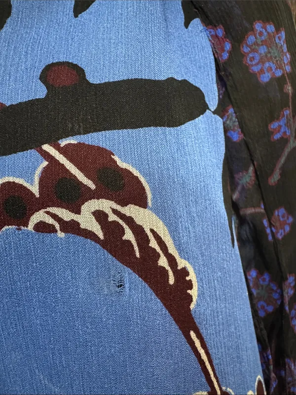 Diane von Furstenberg Designer 100% Silk Floral Blue Long Sleeve Blouse Size S - Image 8