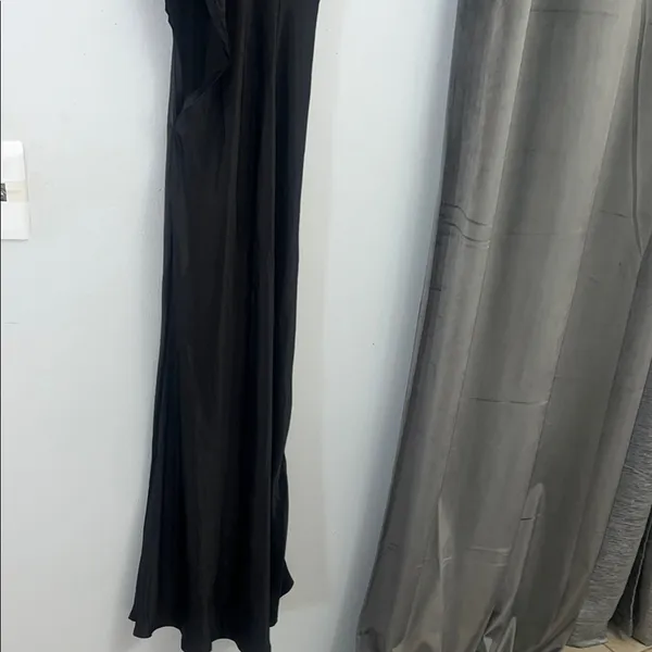 Flawed*** Small Black Satin Halter Neck Midi Dress - Image 9