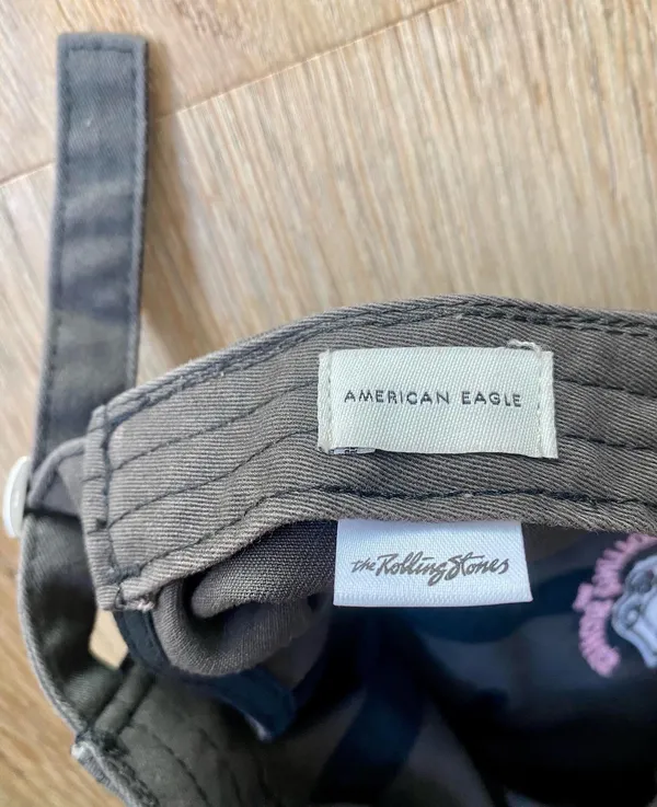 American Eagle Rolling Stones baseball hat 👄 - Image 4