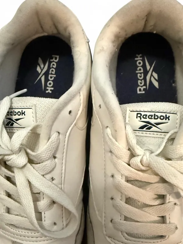 Reebok shoes - Image 4