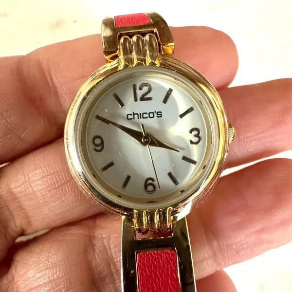 Chico’s Zoey gold tone and red Watch - Image 7