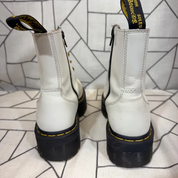 Dr. Martens Jadon Platform Boots Size 8 White Leather Side Zip Lug Sole‎ AW004 - Image 3