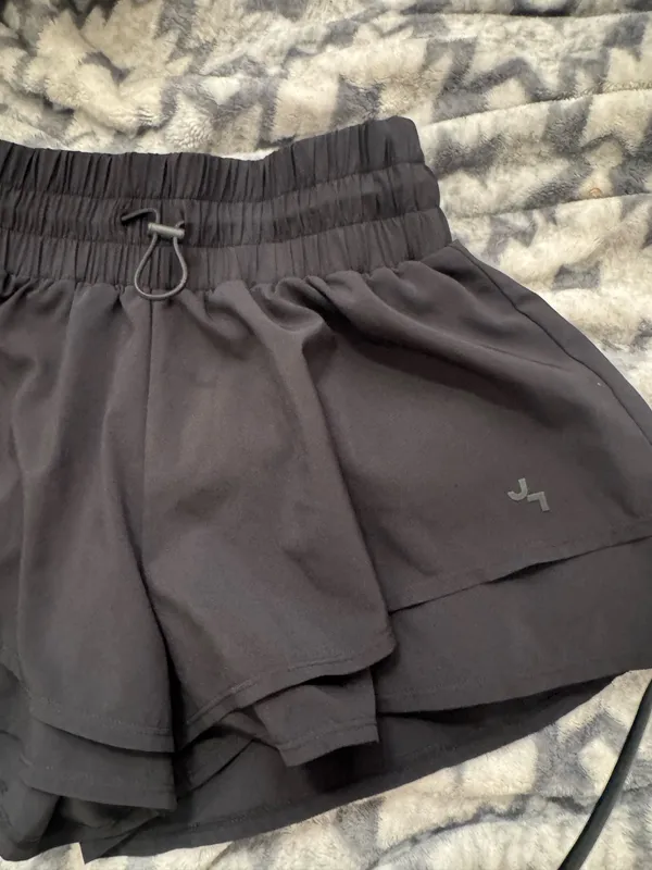 JoyLab Black High-Rise Shorts - Image 2