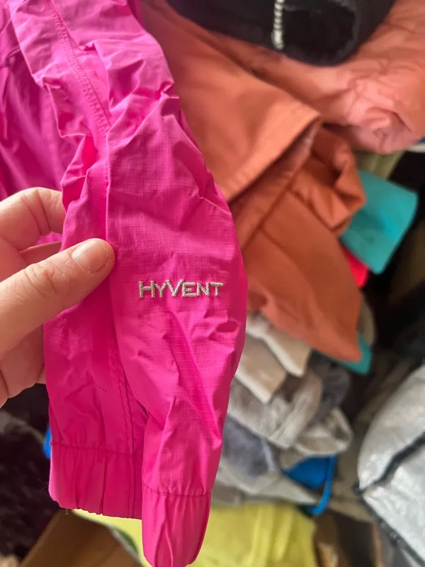 The North Face - Women’s Pink Rain/Windbreaker Hyvent Jacket - Image 5