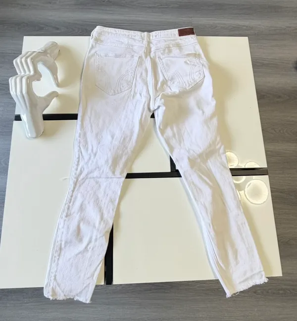 🌟 hollister high-rise super skinny crop jeans (size 7r / 28) - Image 2